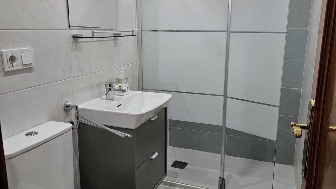 Photo of Bathroom in Nerja City Centre