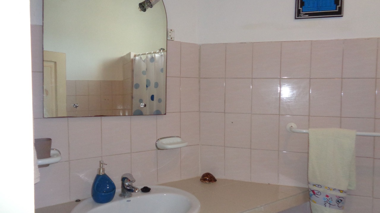 Photo of Bathroom in Apra