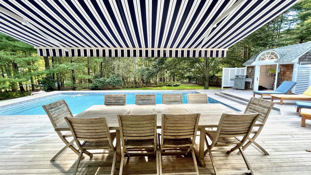 Photo of Others in Bridgehampton