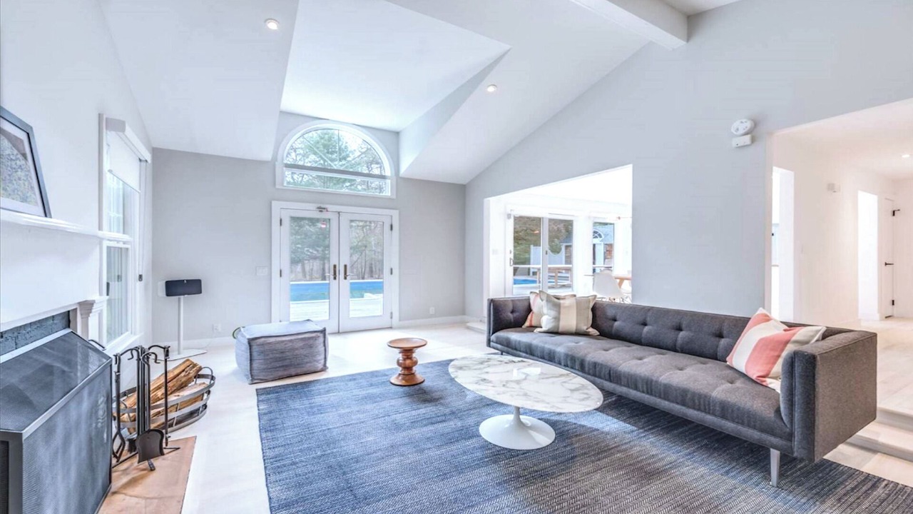 Photo of Livingroom in Bridgehampton