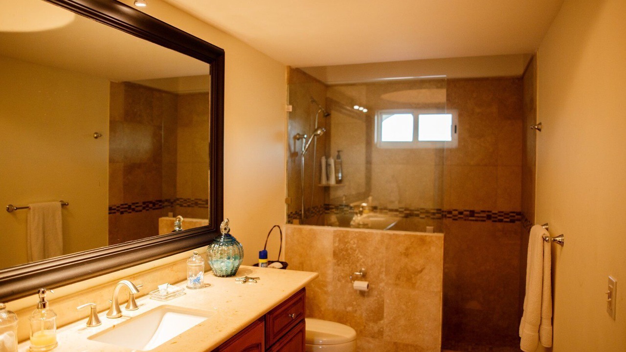 Photo of Bathroom in Zona Hotelera