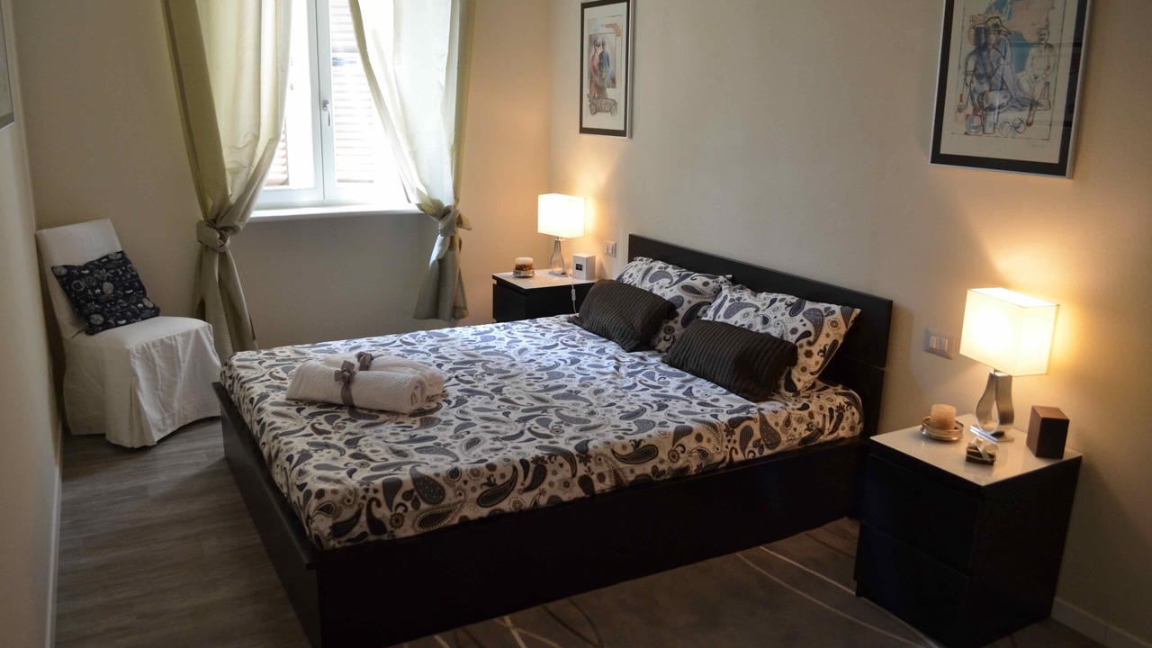 Photo of Bedroom in Parma City Centre