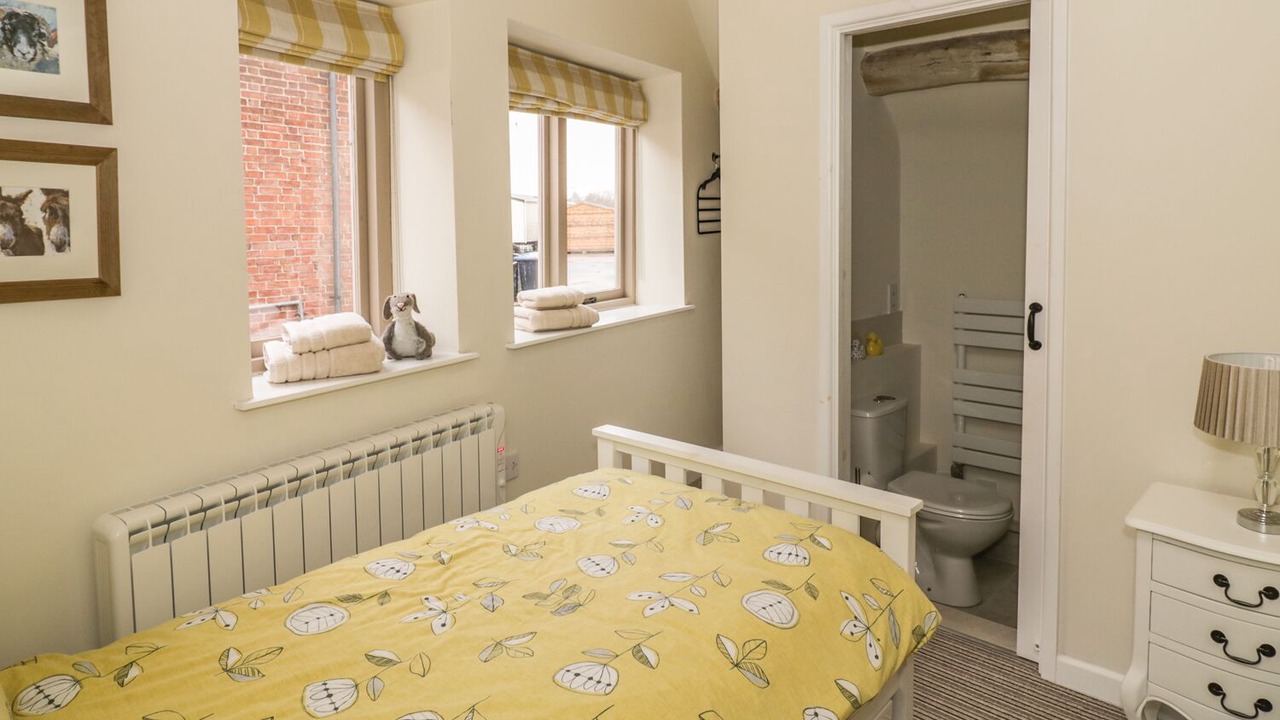 Photo of Bedroom in Tiddington