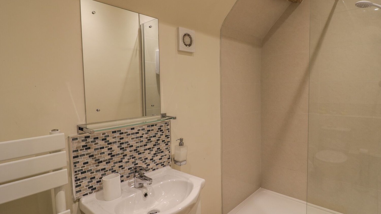 Photo of Bathroom in Tiddington