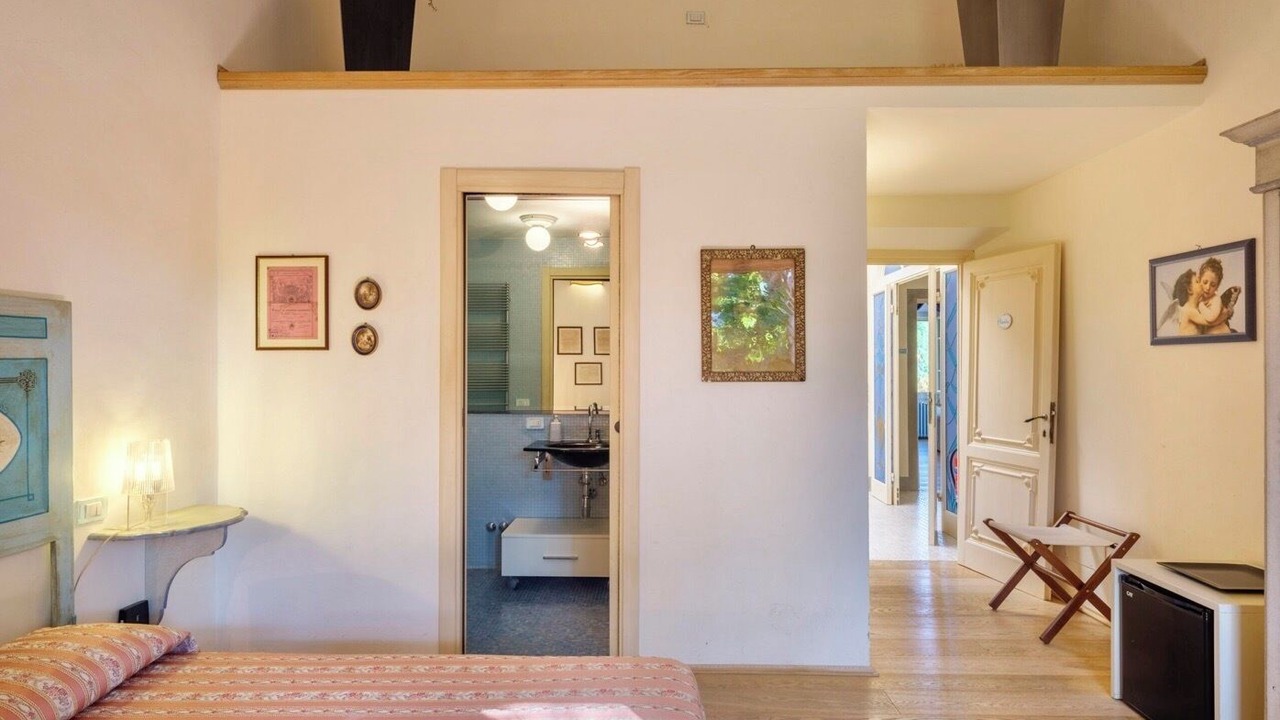 Photo of Bedroom in Lubaco