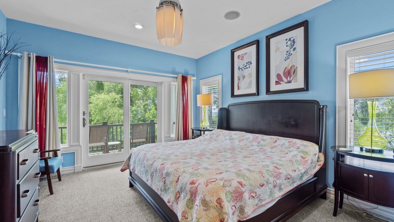 Photo of Bedroom in Corolla