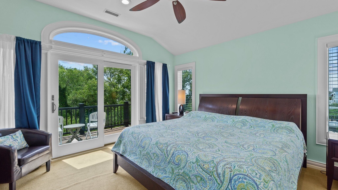 Photo of Bedroom in Corolla