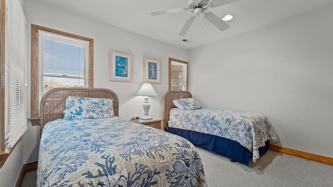 Photo of Bedroom in Monteray Shores