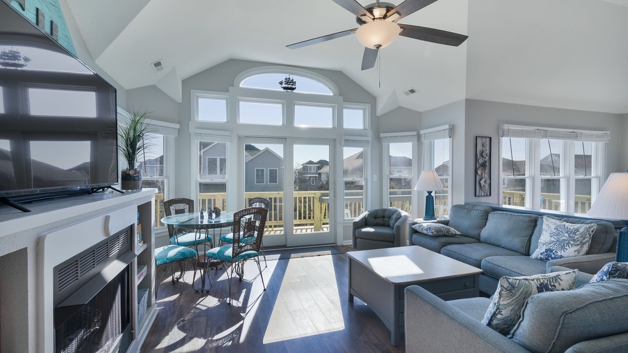 Photo of Livingroom in Ocean Sands
