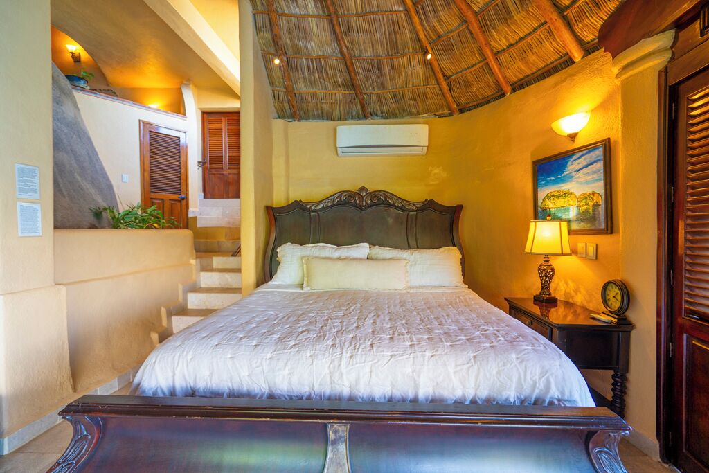 Photo of Bedroom in South Shore Hotel Area