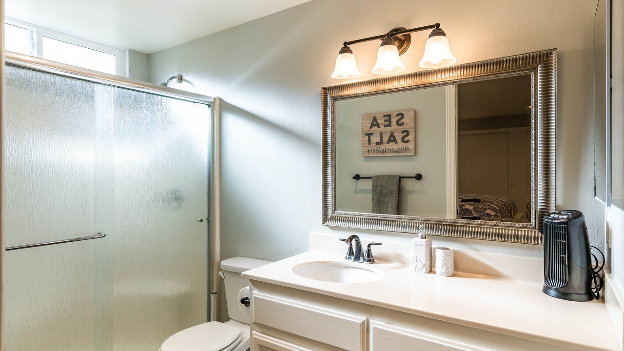 Photo of Bathroom in Silver Strand