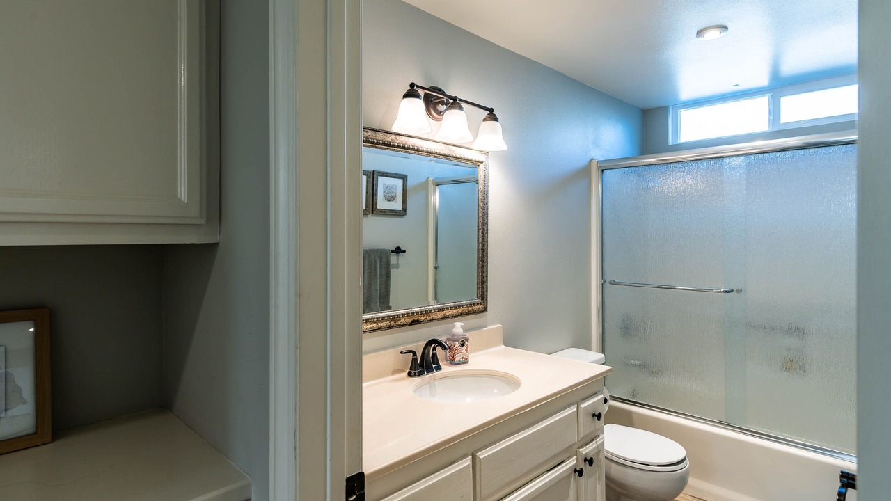 Photo of Bathroom in Silver Strand