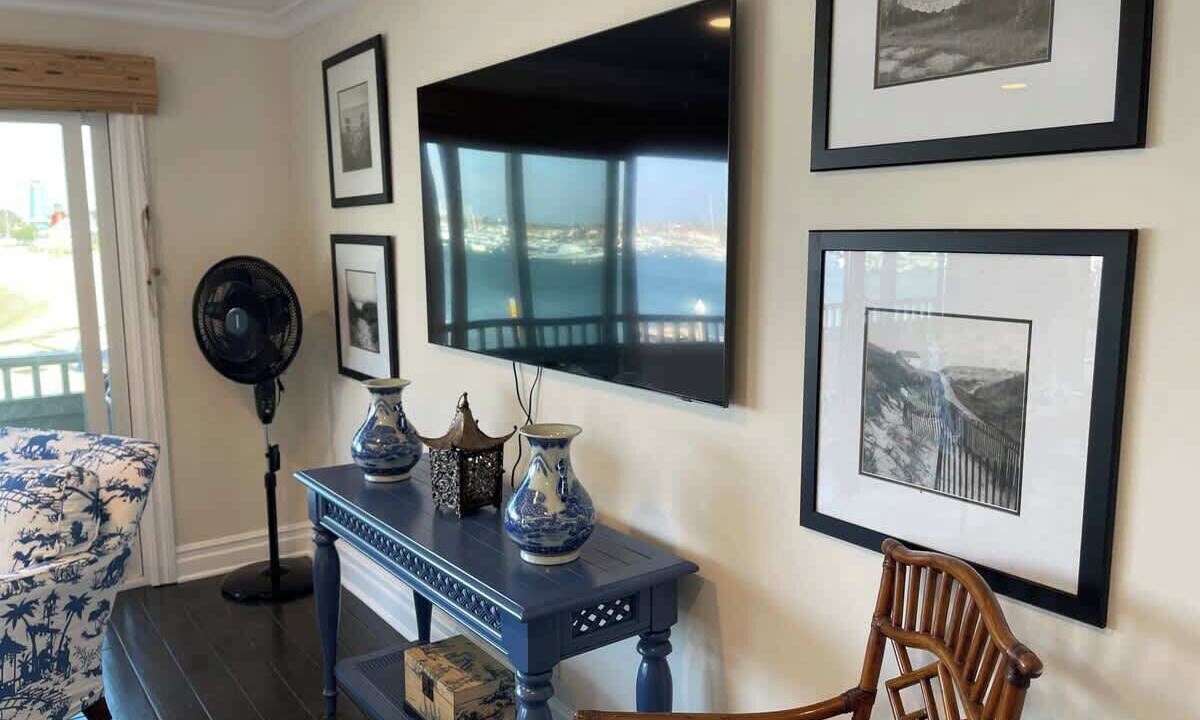 Photo of Bedroom in West Newport