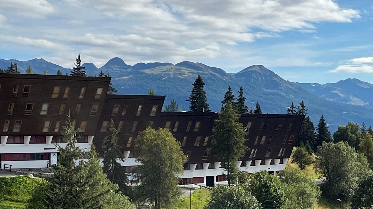 Photo of Outdoor in Arc-1600