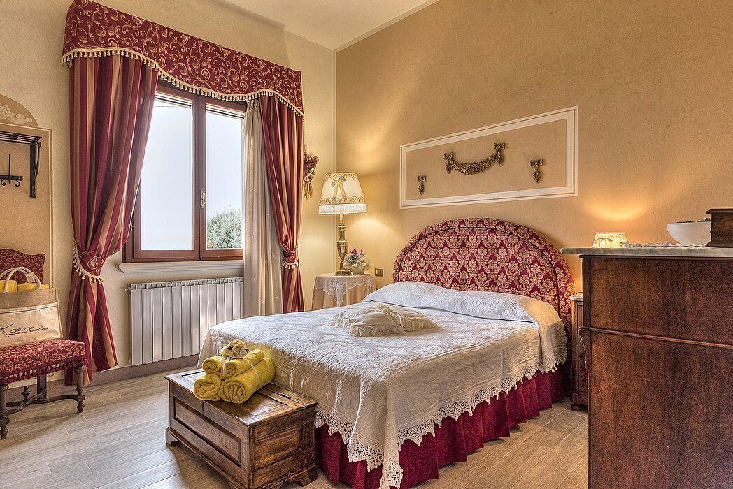 Photo of Bedroom in Iano