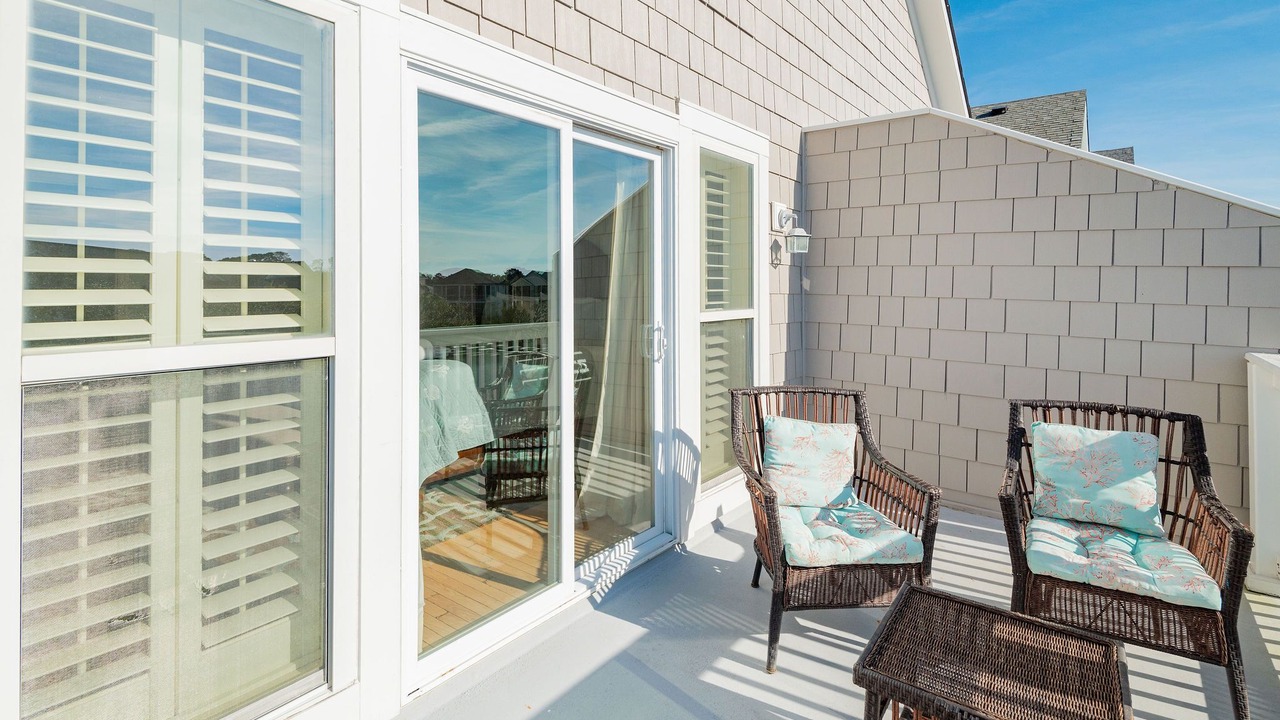 Photo of Patio Balcony in Waters Edge