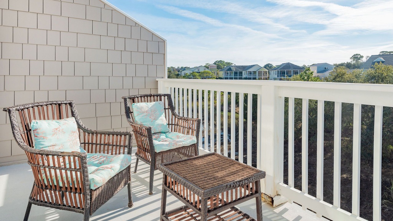 Photo of Patio Balcony in Waters Edge