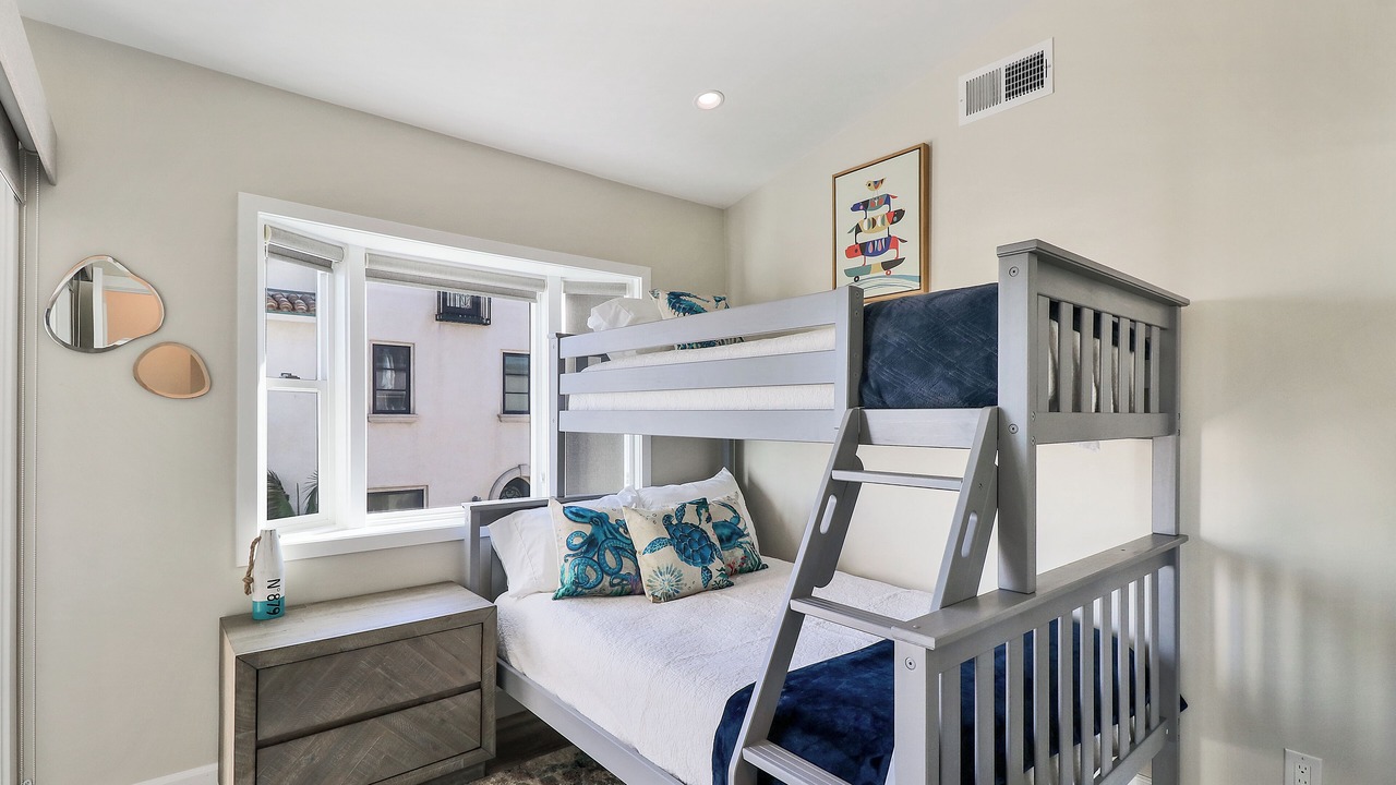 Photo of Bedroom in West Newport