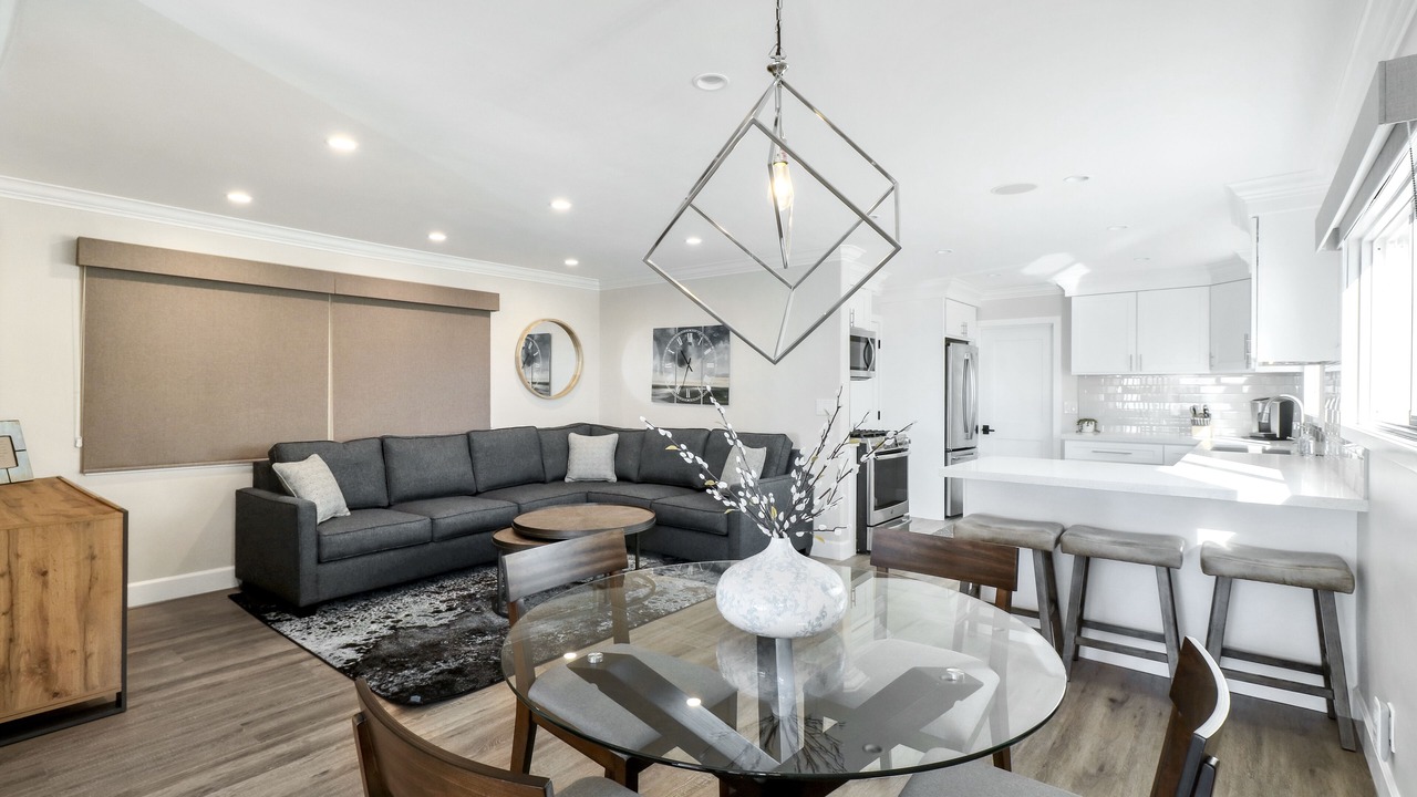 Photo of Livingroom in West Newport