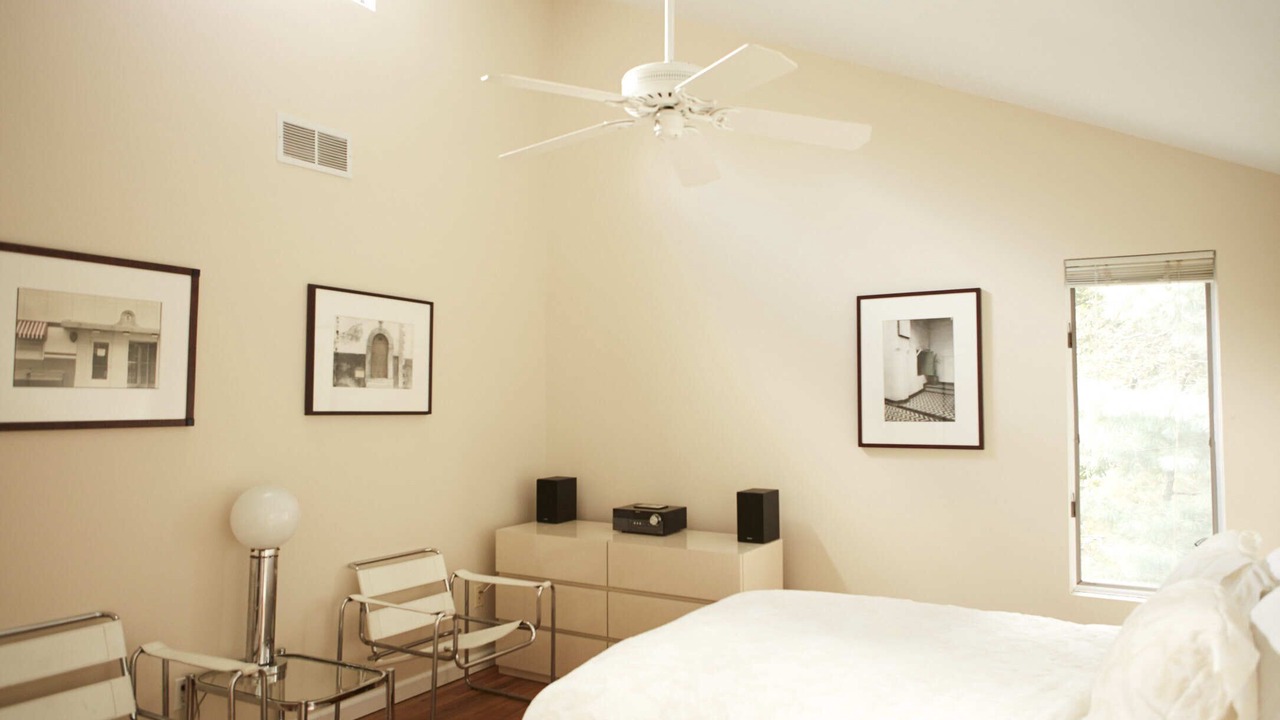 Photo of Bedroom in Northwest Harbor