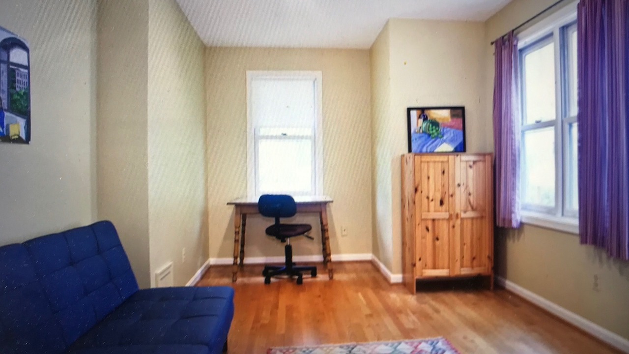 Photo of Livingroom in Takoma Park
