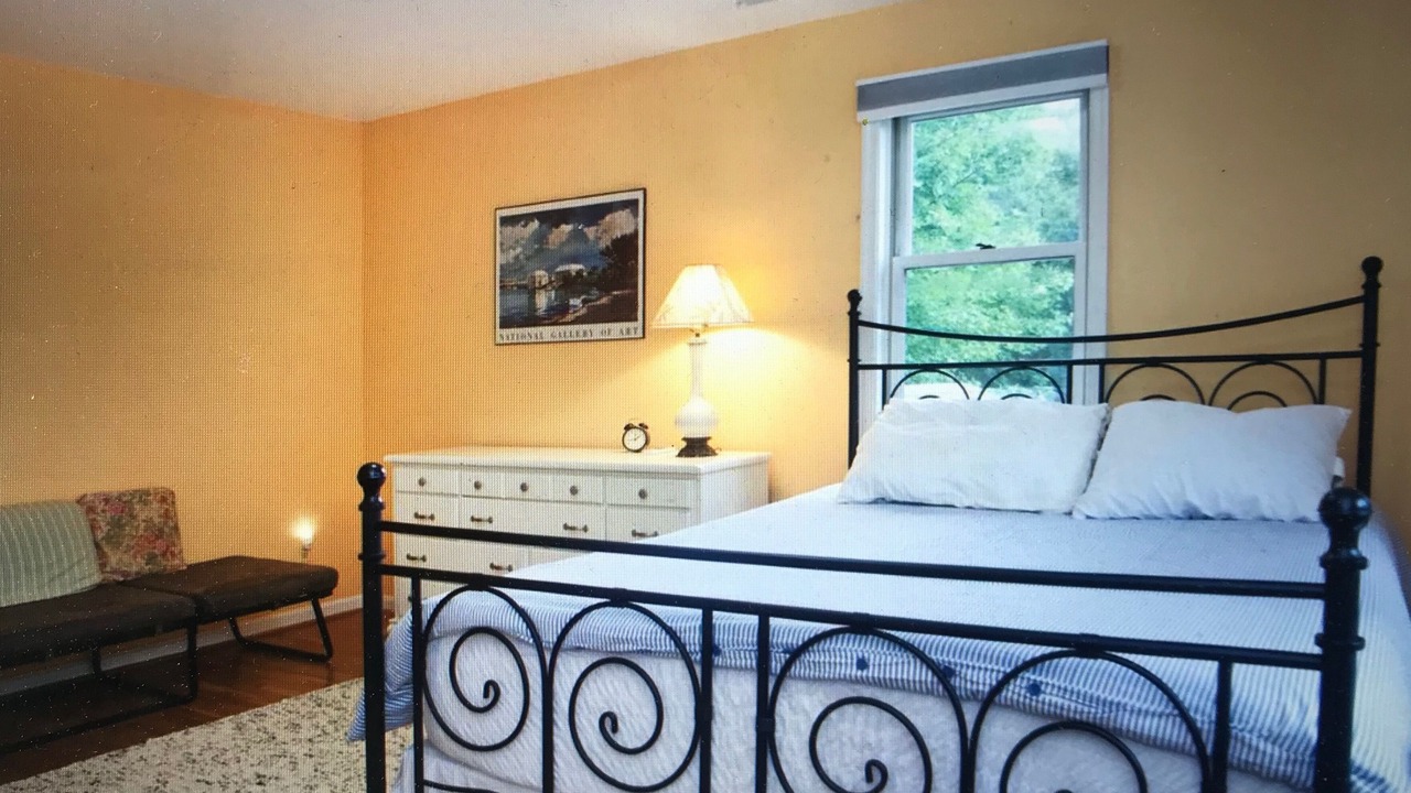 Photo of Bedroom in Takoma Park