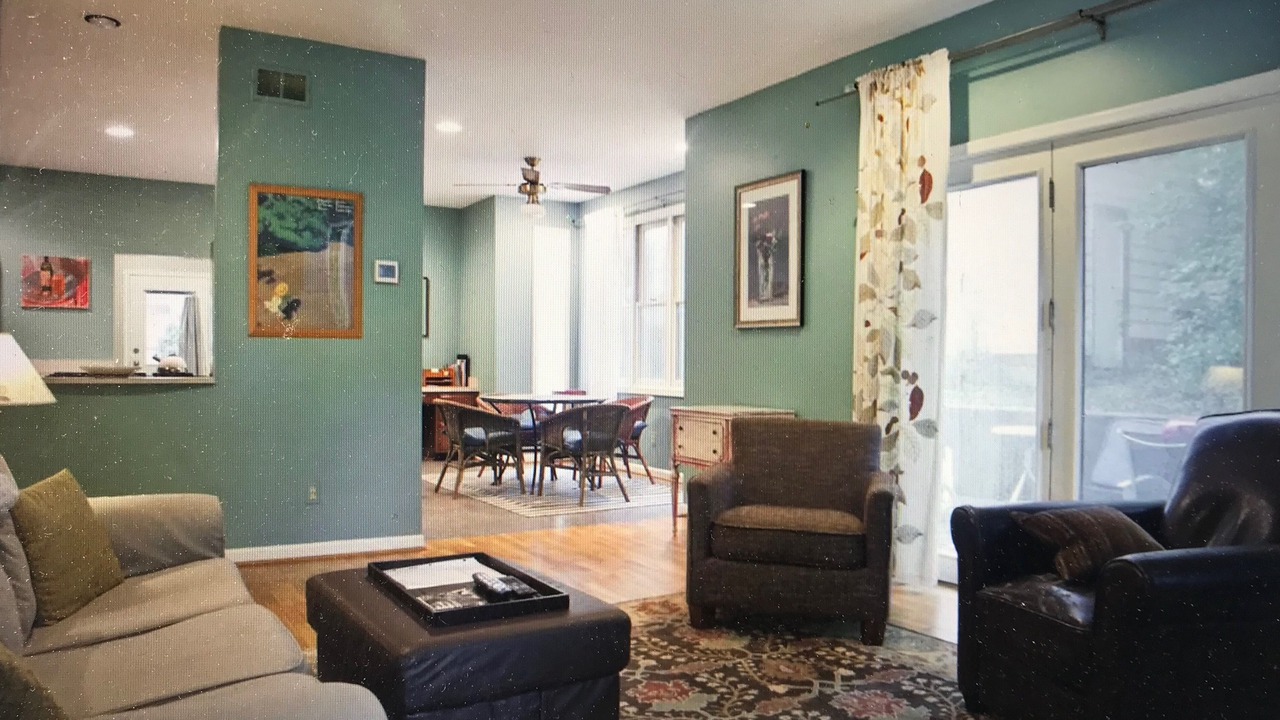 Photo of Livingroom in Takoma Park