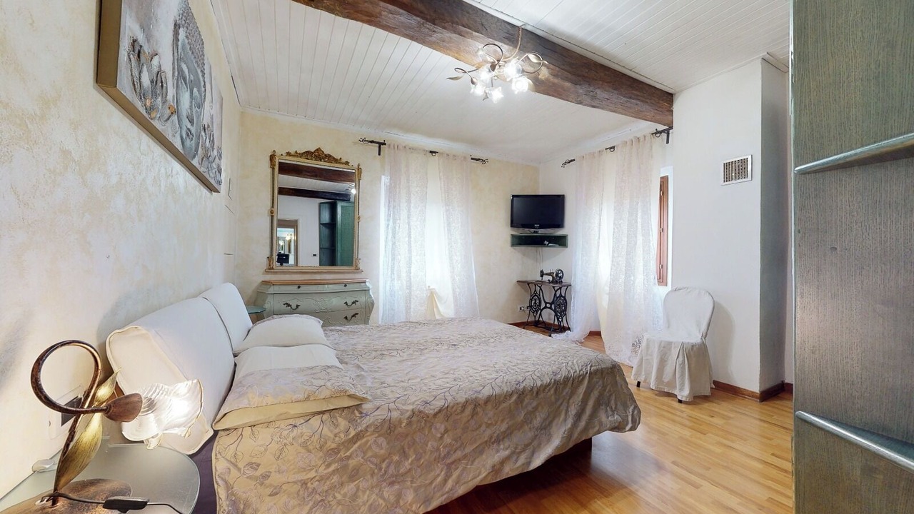Photo of Bedroom in Monte San Pietro