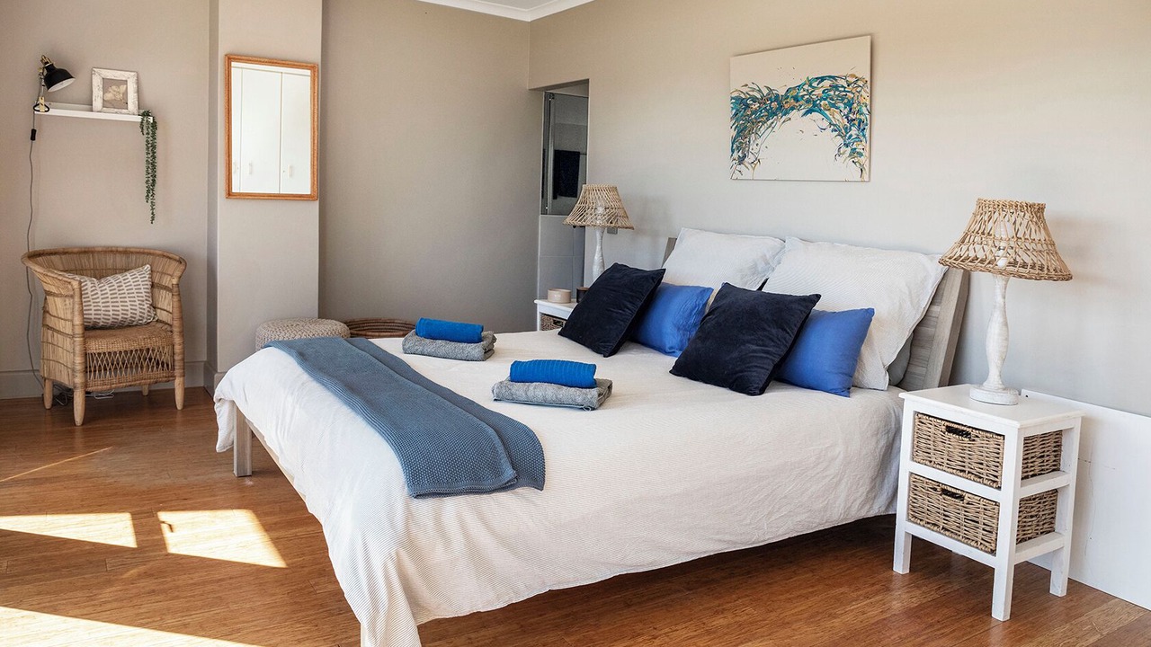 Photo of Bedroom in Noordhoek