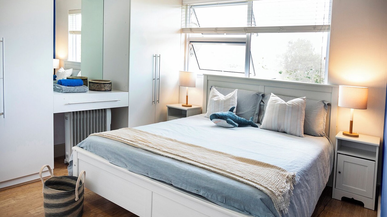 Photo of Bedroom in Noordhoek