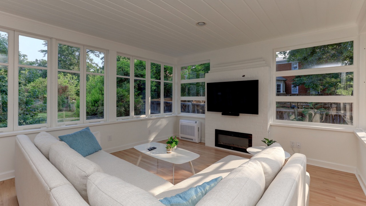 Photo of Livingroom in North Ridge