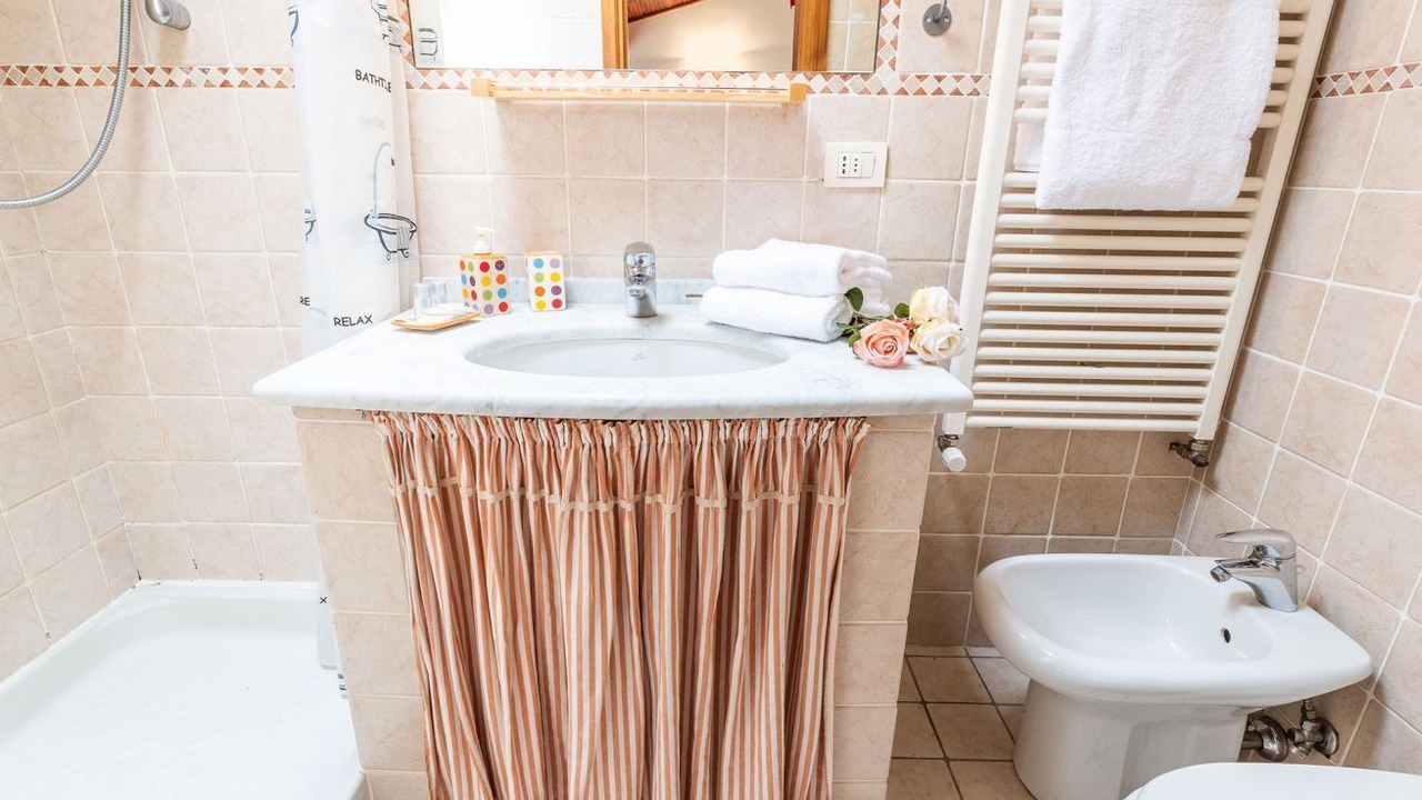Photo of Bathroom in San Lorenzo