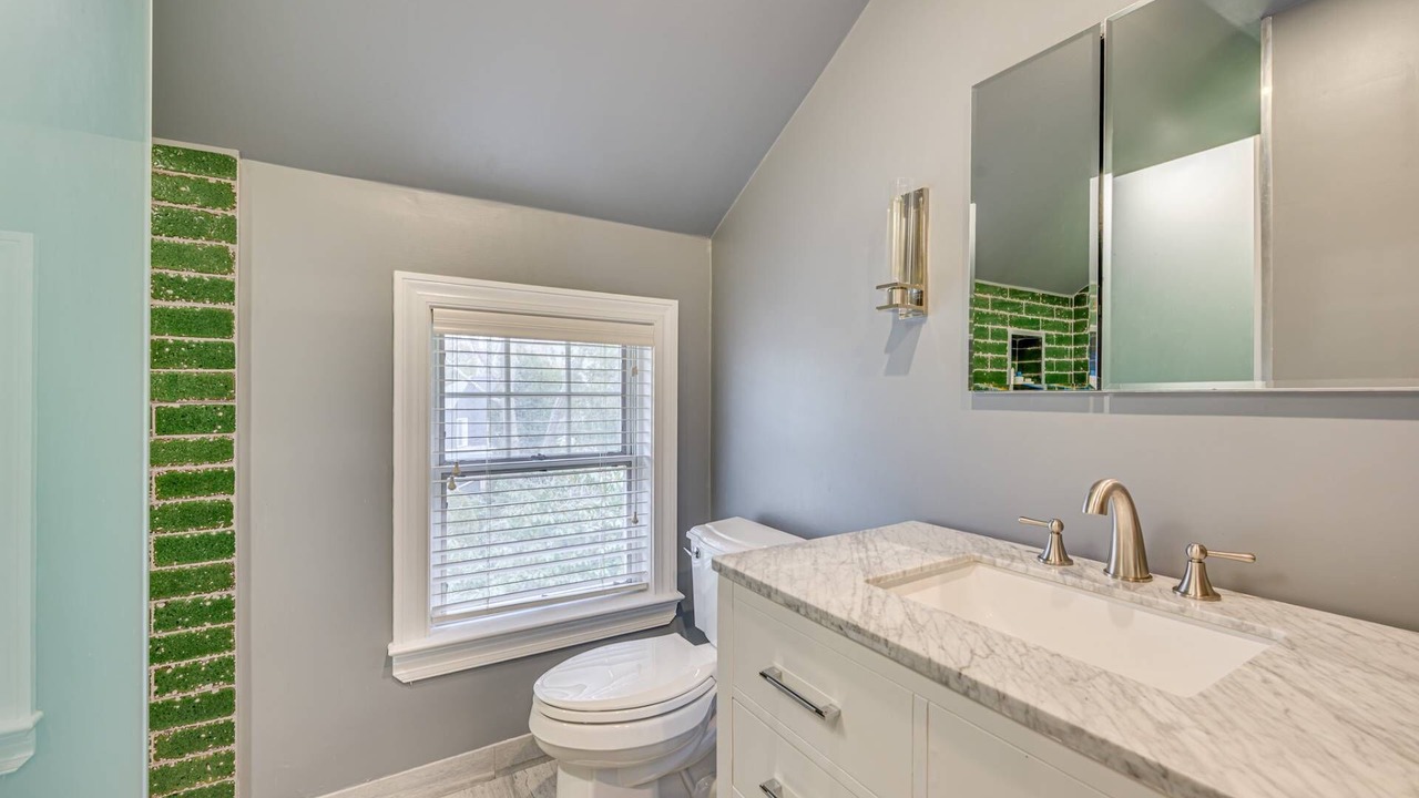 Photo of Bathroom in Wainscott