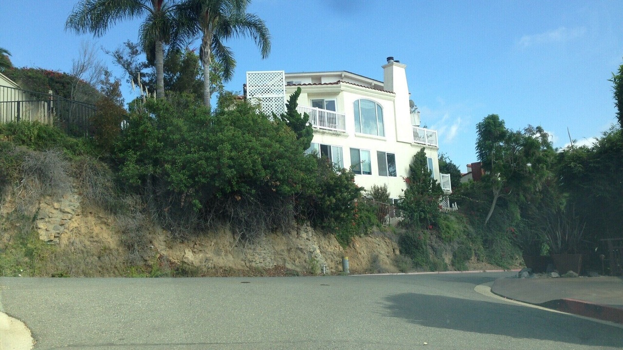 Photo of Outdoor in Arch Beach Heights