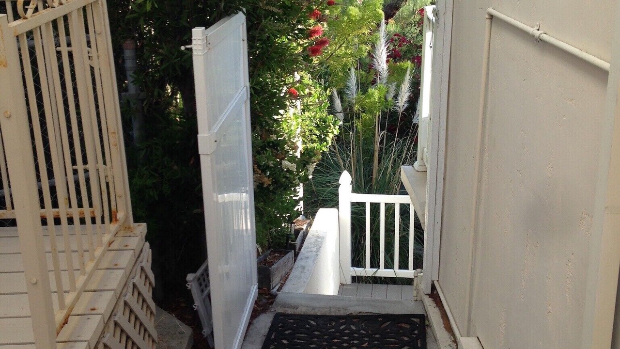 Photo of Others in Arch Beach Heights
