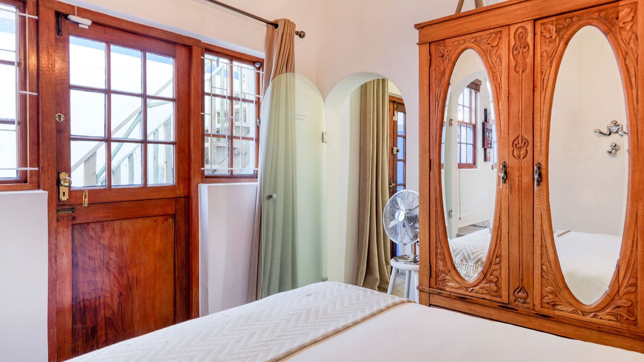 Photo of Bedroom in Cape Town City Centre
