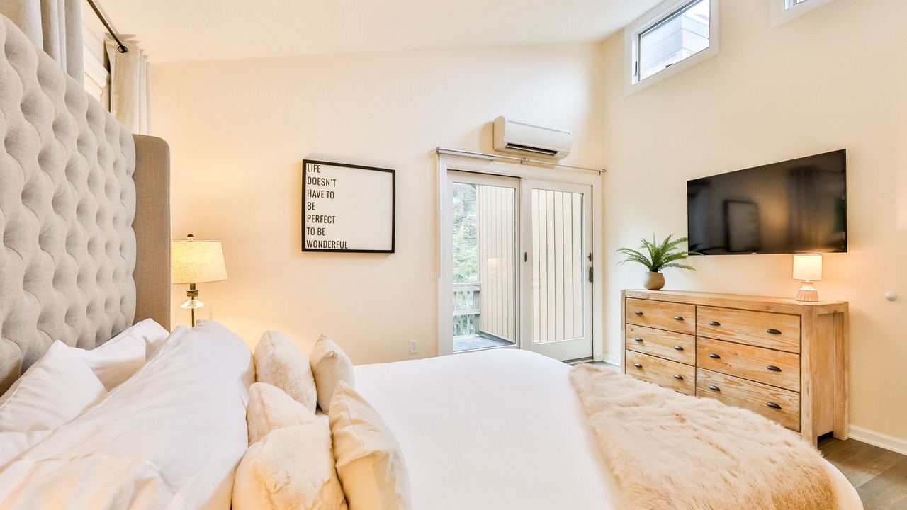 Photo of Bedroom in Tobyhanna