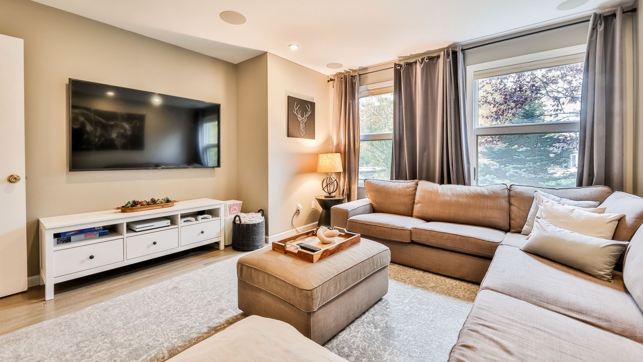 Photo of Livingroom in Tobyhanna