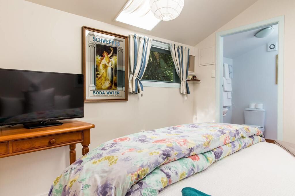 Photo of Bedroom in Palm Beach