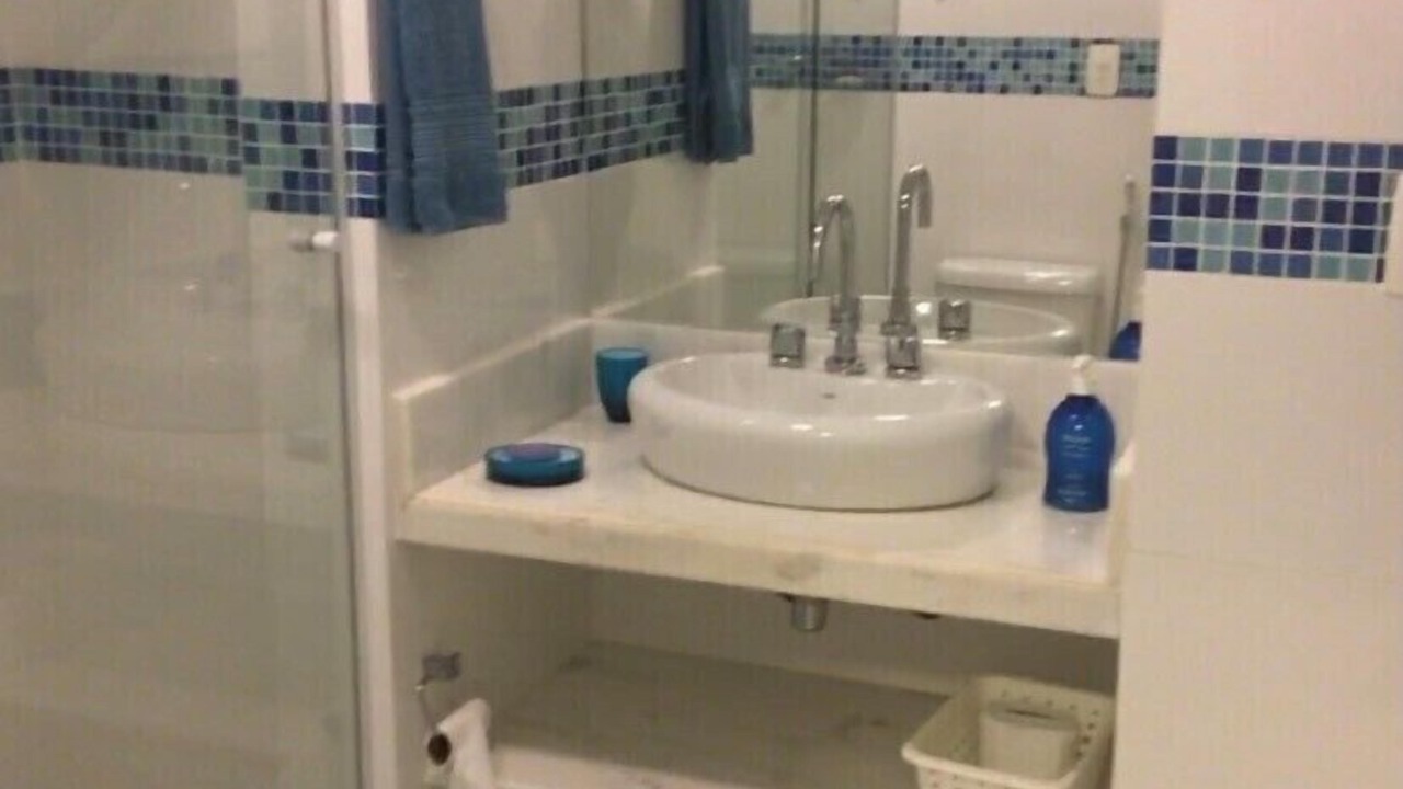 Photo of Bathroom in Portogalo