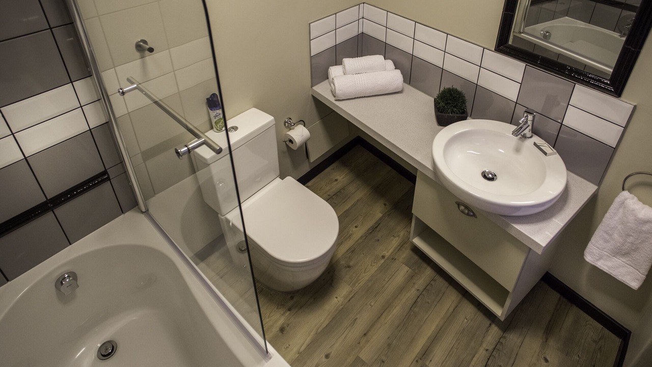 Photo of Bathroom in Greater Johannesburg Metropolitan Area