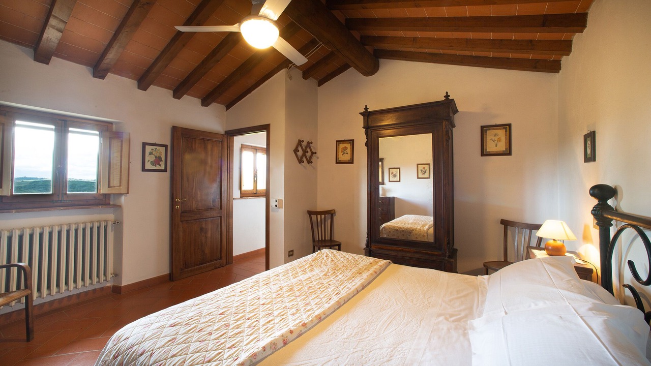 Photo of Bedroom in Romola