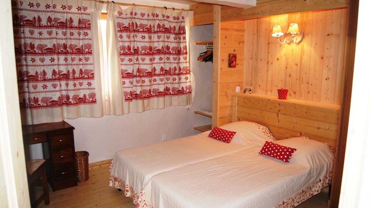 Photo of Bedroom in Hauteluce