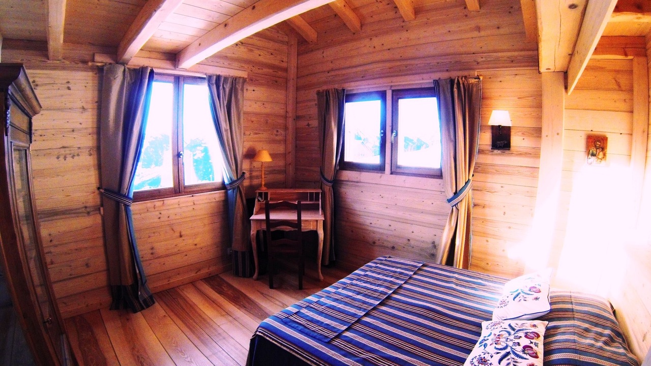 Photo of Bedroom in Hauteluce