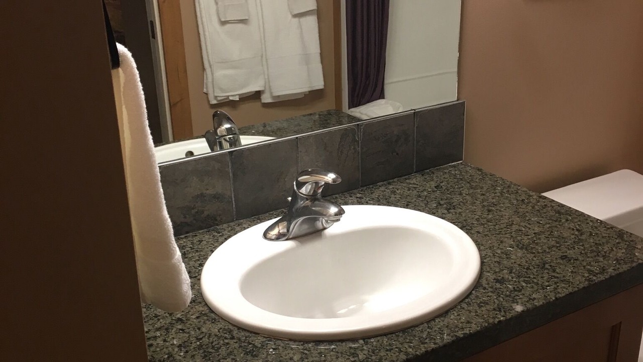 Photo of Bathroom in Osoyoos
