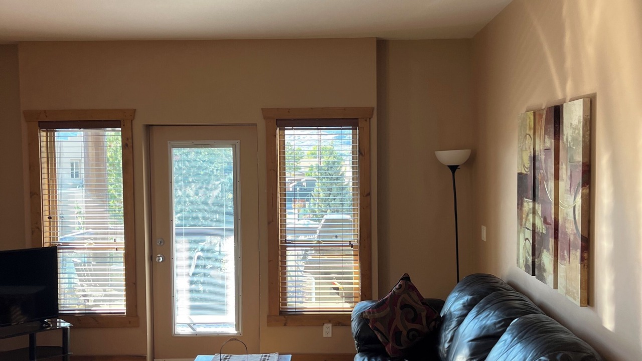 Photo of Livingroom in Osoyoos