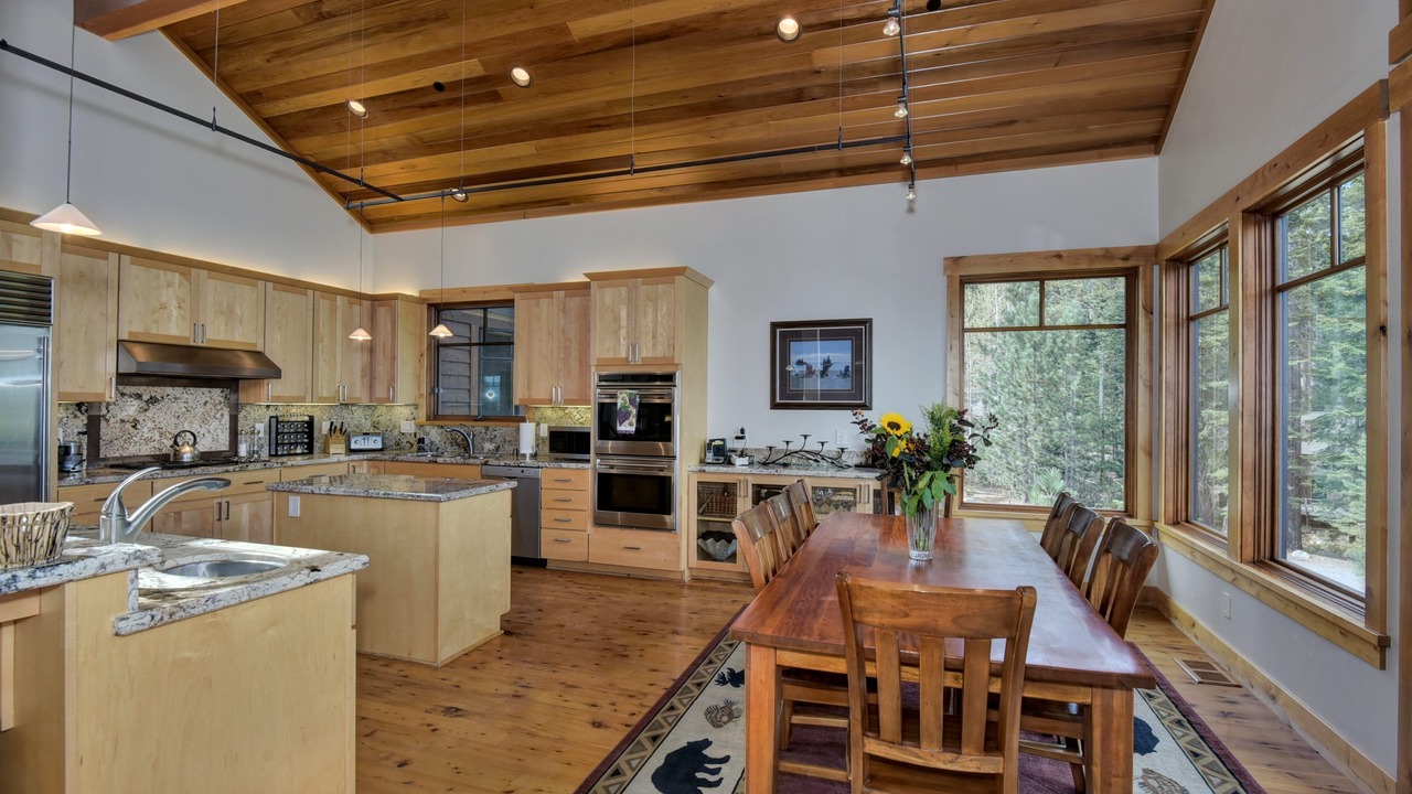 Photo of Kitchen in Tahoma
