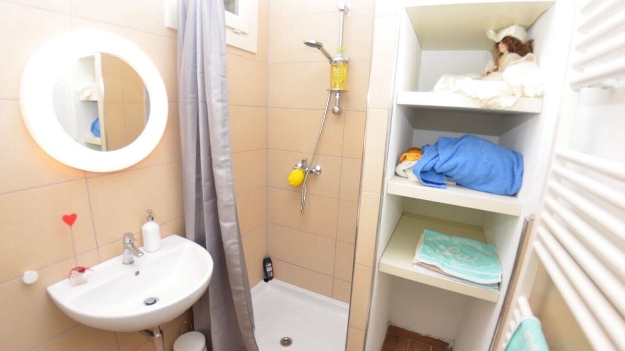 Photo of Bathroom in Cascine-La Croce