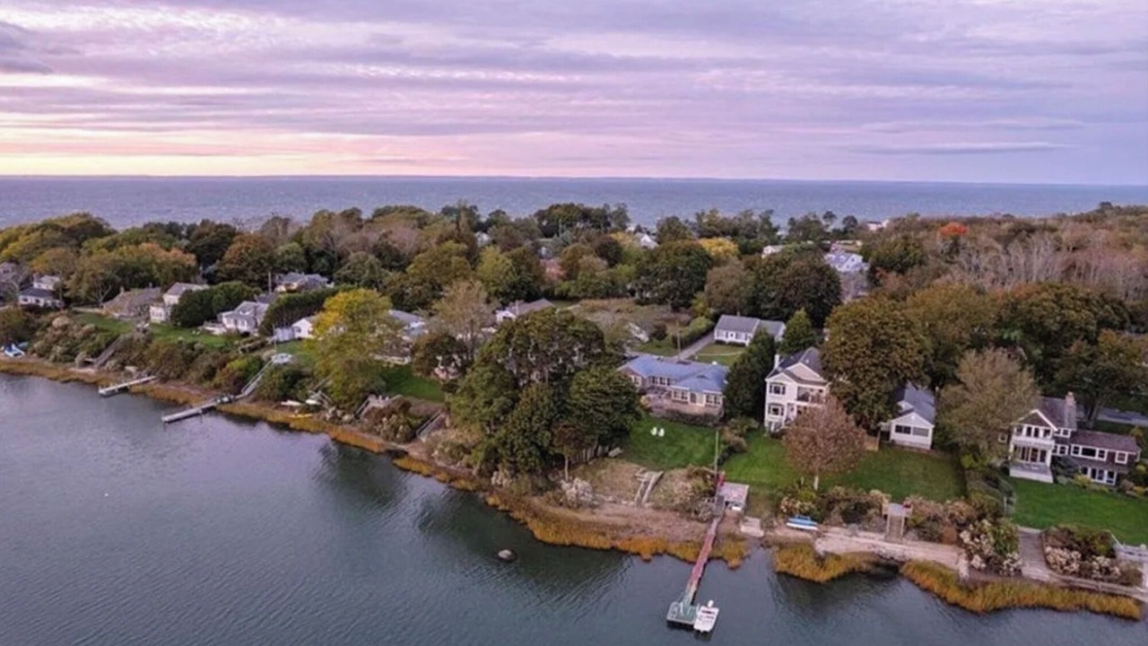 Photo of Others in Southold