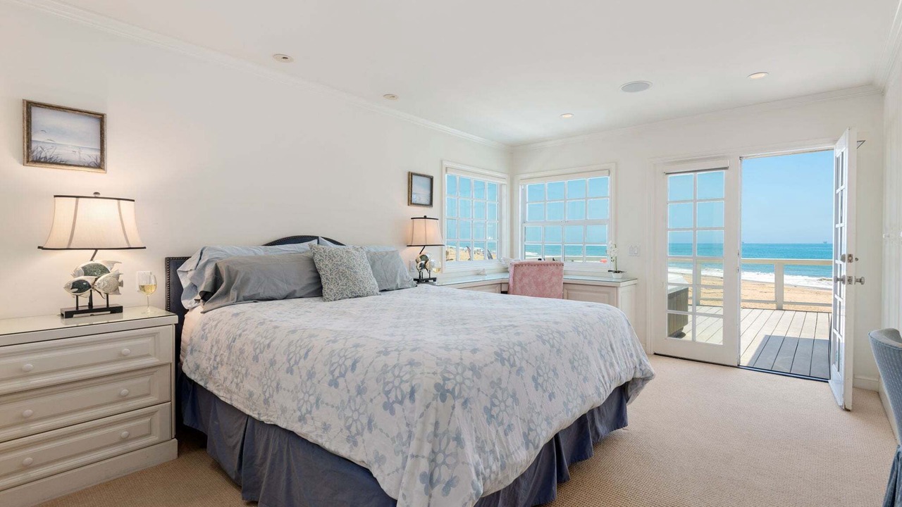 Photo of Bedroom in Toro Canyon